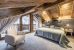 luxury chalet 10 Rooms for seasonal rent on MERIBEL LES ALLUES (73550)